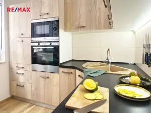 Prodej bytu 4+1, Cheb, Mírová, 83 m2