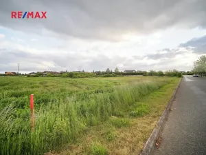 Prodej pozemku, Jesenice, 4757 m2