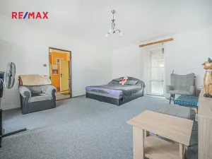 Prodej rodinného domu, Praha - Dolní Počernice, Listopadová, 302 m2