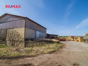 Prodej výrobních prostor, Radkov, 13527 m2