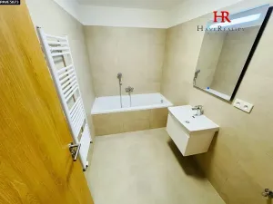 Pronájem bytu 3+kk, Benešov, 102. pluku, 73 m2