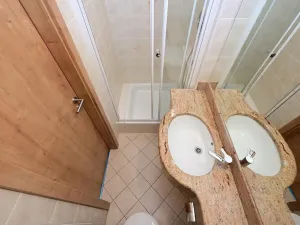 Pronájem bytu 1+kk, Praha - Smíchov, Radlická, 15 m2