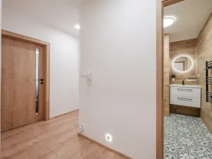 Prodej bytu 2+1, Praha - Malešice, Limuzská, 47 m2