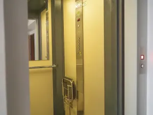 Prodej bytu 2+1, Hradec Králové, Svatojánská, 69 m2