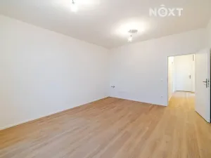 Prodej bytu 1+kk, Praha - Zbraslav, Elišky Přemyslovny, 30 m2