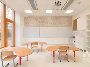 Pronájem kanceláře, Praha - Podolí, Podolská, 500 m2