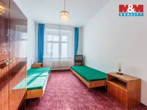 Prodej ubytování, Bečov nad Teplou, Nádražní, 298 m2