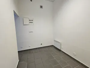 Pronájem obchodního prostoru, Brno, Lidická, 30 m2