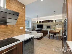 Prodej bytu 3+kk, Praha - Podolí, Na dolinách, 86 m2