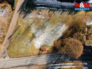 Prodej pozemku pro bydlení, Veliny, 1400 m2