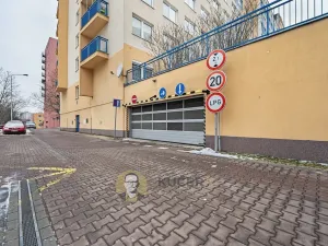 Prodej bytu 2+kk, Praha - Troja, Hnězdenská, 46 m2