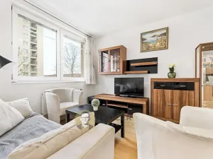 Prodej bytu 2+kk, Praha - Troja, Hnězdenská, 46 m2