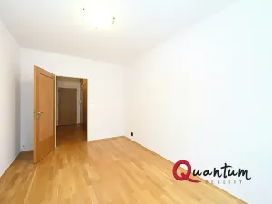 Pronájem bytu 2+kk, Praha - Stodůlky, Bašteckého, 46 m2
