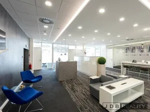 Pronájem kanceláře, Praha - Nové Město, náměstí I. P. Pavlova, 60 m2