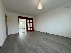 Pronájem bytu 2+1, Hrušovany u Brna, Komenského, 51 m2