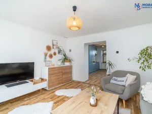 Prodej rodinného domu, Senička, 200 m2