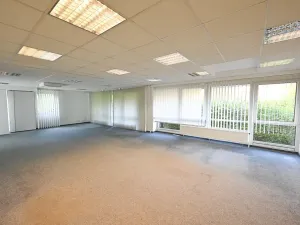 Pronájem kanceláře, Praha - Prosek, Litvínovská, 194 m2