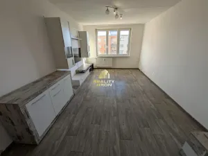 Pronájem bytu 2+1, Chomutov, Zahradní, 60 m2