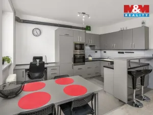 Prodej bytu 2+kk, Chrudim - Chrudim IV, Palackého třída, 72 m2