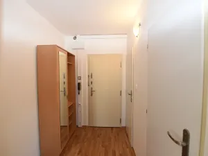 Pronájem bytu 1+kk, Praha - Stodůlky, Blattného, 32 m2