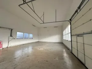 Dražba skladu, Pardubice, 5239 m2