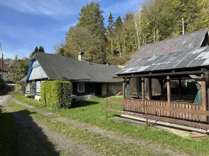 Prodej chalupy, Benešov u Semil, 120 m2