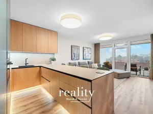 Prodej bytu 4+kk, Znojmo, Jarošova, 110 m2