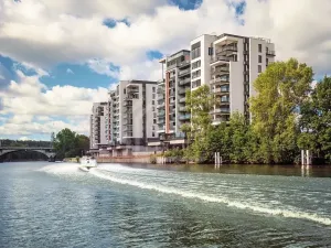 Pronájem bytu 2+kk, Praha - Holešovice, Jankovcova, 65 m2