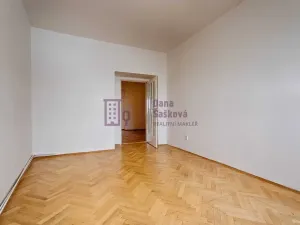 Pronájem bytu 2+1, Jindřichův Hradec, Komenského, 70 m2