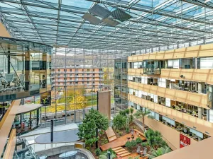 Pronájem kanceláře, Praha - Modřany, Mezi vodami, 250 m2