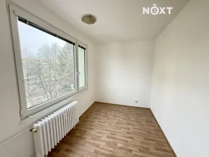 Pronájem bytu 3+1, Dvůr Králové nad Labem, Elišky Krásnohorské, 64 m2