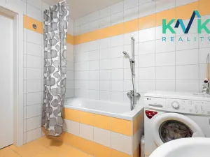 Prodej bytu 1+1, Karlovy Vary, Spálená, 46 m2