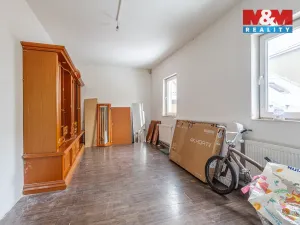 Prodej rodinného domu, Šluknov, nám. Míru, 258 m2