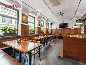 Pronájem restaurace, Praha - Nusle, Sekaninova, 254 m2
