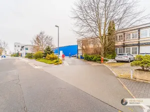 Pronájem kanceláře, Praha, Dopraváků, 240 m2