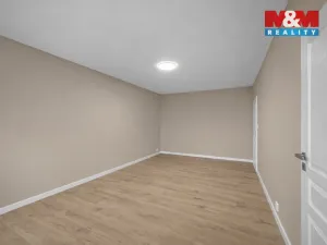 Prodej bytu 1+kk, Praha - Záběhlice, Bramboříková, 33 m2