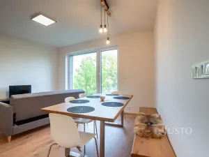 Pronájem bytu 2+kk, Beroun, Na Parkáně, 64 m2