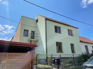 Prodej rodinného domu, Střelice, Smetanova, 220 m2