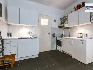 Pronájem bytu 1+1, Praha - Dejvice, Jugoslávských partyzánů, 45 m2