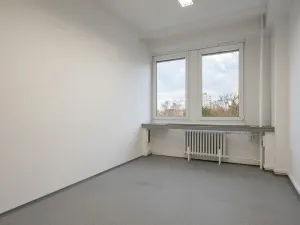 Pronájem kanceláře, Hradec Králové - Slezské Předměstí, Jižní, 18 m2