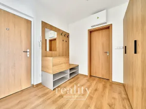 Pronájem bytu 1+kk, Znojmo, Kosmákova, 58 m2