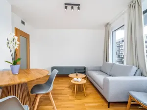 Pronájem bytu 2+kk, Praha - Vysočany, Smržových, 59 m2