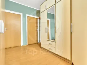 Prodej bytu 3+1, Sokolov, Mičurinova, 64 m2