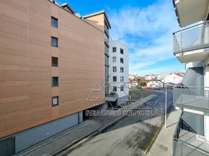 Pronájem bytu 2+kk, České Budějovice, Na Zlaté stoce, 50 m2
