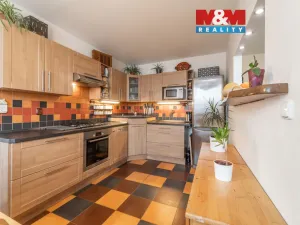 Prodej bytu 3+1, Praha - Prosek, Litvínovská, 75 m2