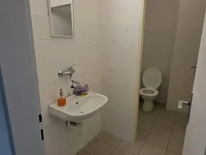 Pronájem kanceláře, Brno, Bieblova, 458 m2