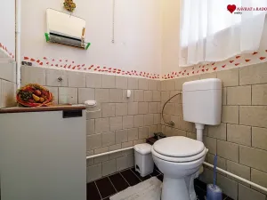 Prodej rodinného domu, Cholina, 333 m2