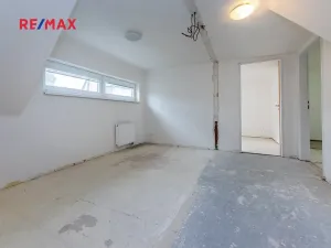 Prodej rodinného domu, Praha - Uhříněves, V kuťatech, 78 m2