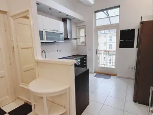 Pronájem bytu 2+1, Hradec Králové, Čelakovského, 70 m2