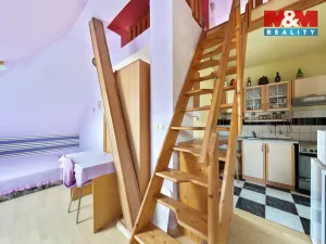 Pronájem bytu 2+1, Děčín - Děčín II-Nové Město, Lužická, 71 m2